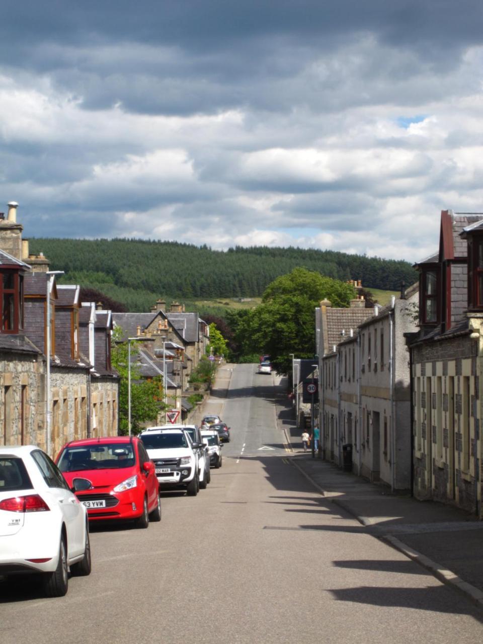 Dunvegan Bed & Breakfast Dufftown Exterior photo
